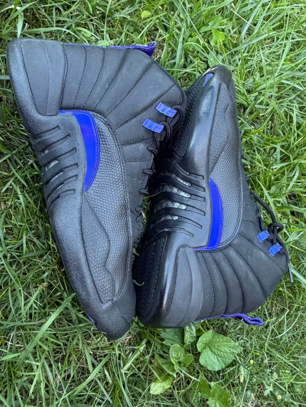 Jordan Men's Black Sneakers with Purple Pull Tabs